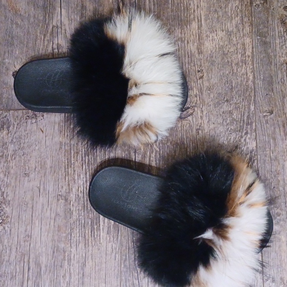 Real Fur Sandals - Picture 10 of 12